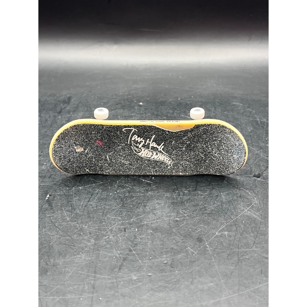 Tony Hawk Hot Wheels Tech Deck Fingerboard Skateboard Mini Toy 4" x 1.5"‎ As Is